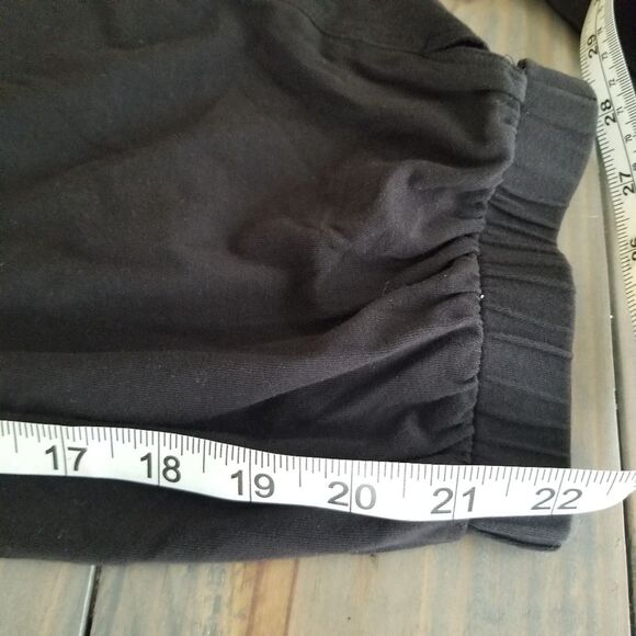 Theory gaucho parachute crop pants black size small petite - Picture 12 of 12